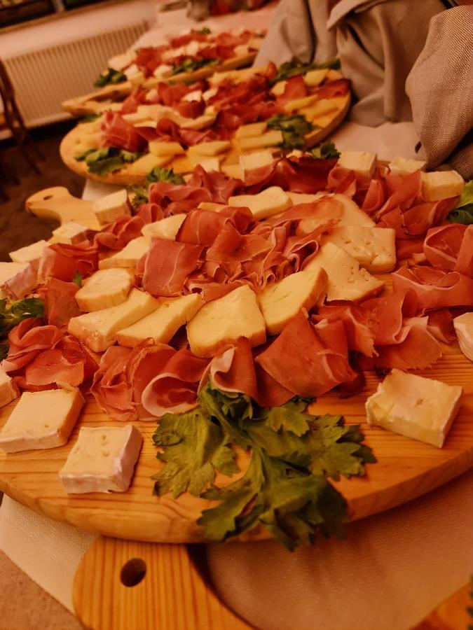 Locanda Locatori Passo del Tonale Ngoại thất bức ảnh