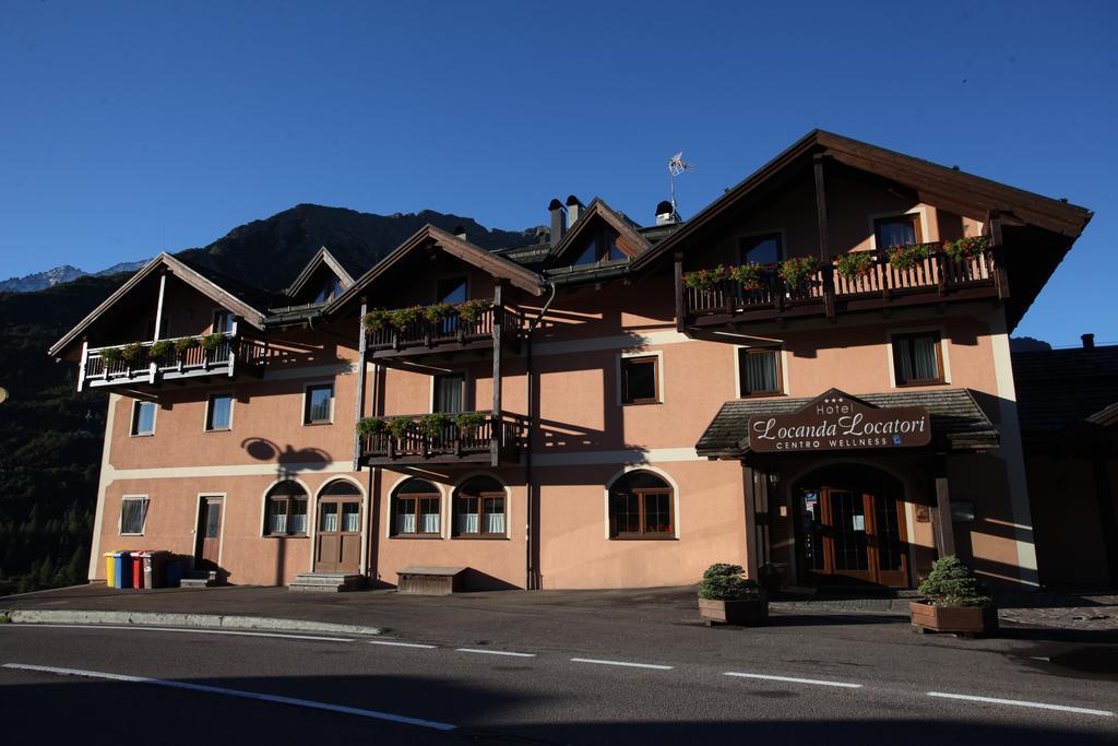 Locanda Locatori Passo del Tonale Ngoại thất bức ảnh