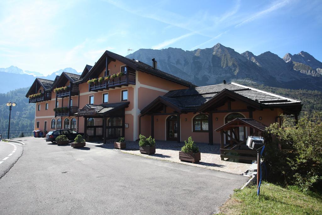 Locanda Locatori Passo del Tonale Ngoại thất bức ảnh