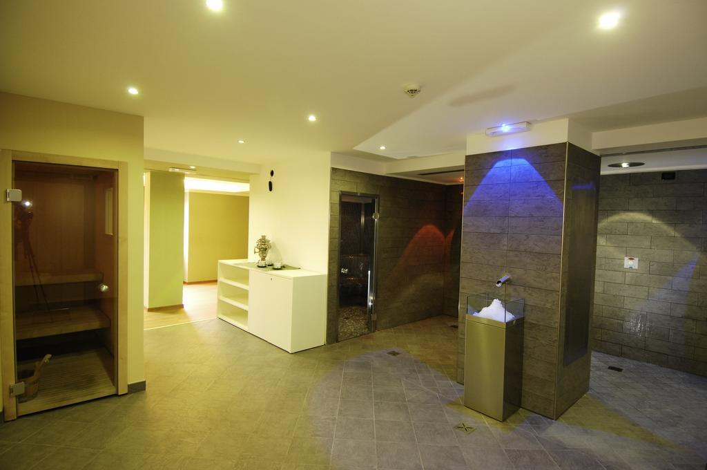 Locanda Locatori Passo del Tonale Ngoại thất bức ảnh